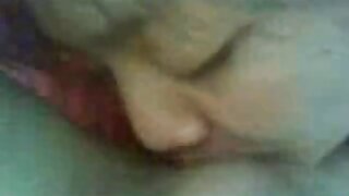 Thin brunette rides sexviet 2020 một vòi nước trên cam như một pro