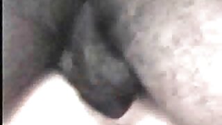 Thiếu niên gầy guộc ăn ra âm hộ ướt át trong khi bị địt không thương tiếc sexvietcom trong tư thế doggy. Lewd teeny cũng bị đụ vào cổ họng trong khi bị ăn sạch âm hộ.