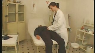 Lesby gà sexviet sup con bắt chọc cô ấy ướt âm đạo trên máy ảnh