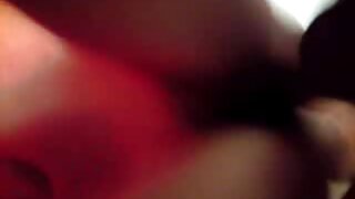 Khéo léo sexvietporn quyến rũ trưởng thành rides to lớn tinh ranh của trẻ fucker