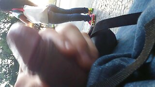 Tham lam brunette cowgirls chia sẻ một lớn vòi sexviet khau dam nước vì tuyệt vời MFF có ba người