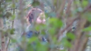Arousing brunette sang trọng cọ xát cô ấy lớn sữa tits trang sexviet hơn một căng thẳng tinh ranh