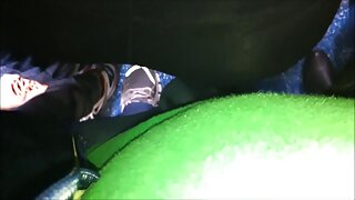 Lewd brunette Lezley Zen rides trên vòi nước và sexvietxnxx chị trong doggy phong cách