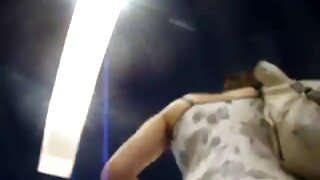 Tuyệt vời brunette với shapely sexviet khong che cơ thể rides cô ấy hói người yêu như một nhà vô địch